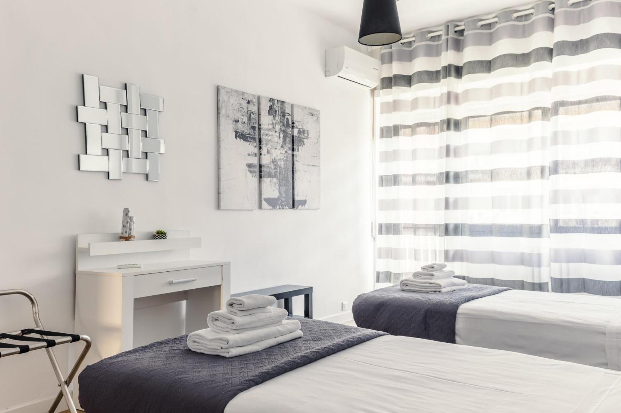Apartment Costanza In Rome Bagian luar foto