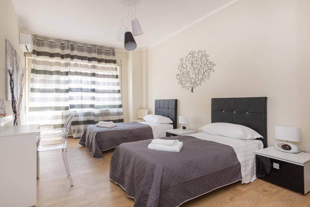 Apartment Costanza In Rome Bagian luar foto
